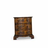 Small Venetian three-drawer chest of drawers,