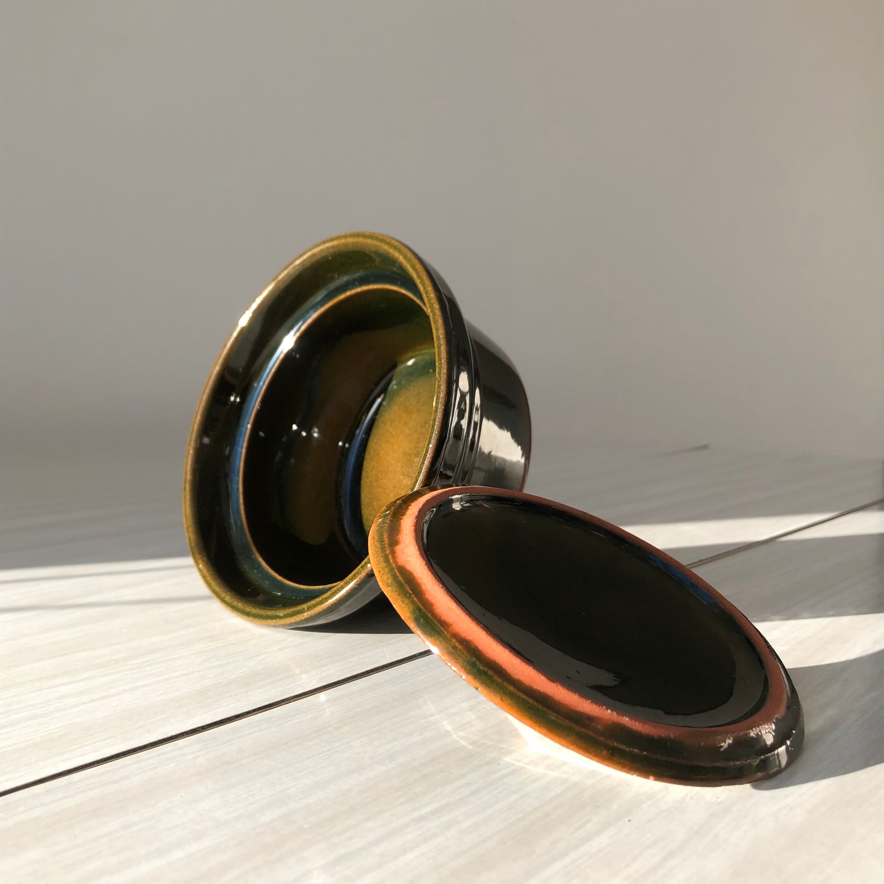 Cassolette in dark green glazed stoneware