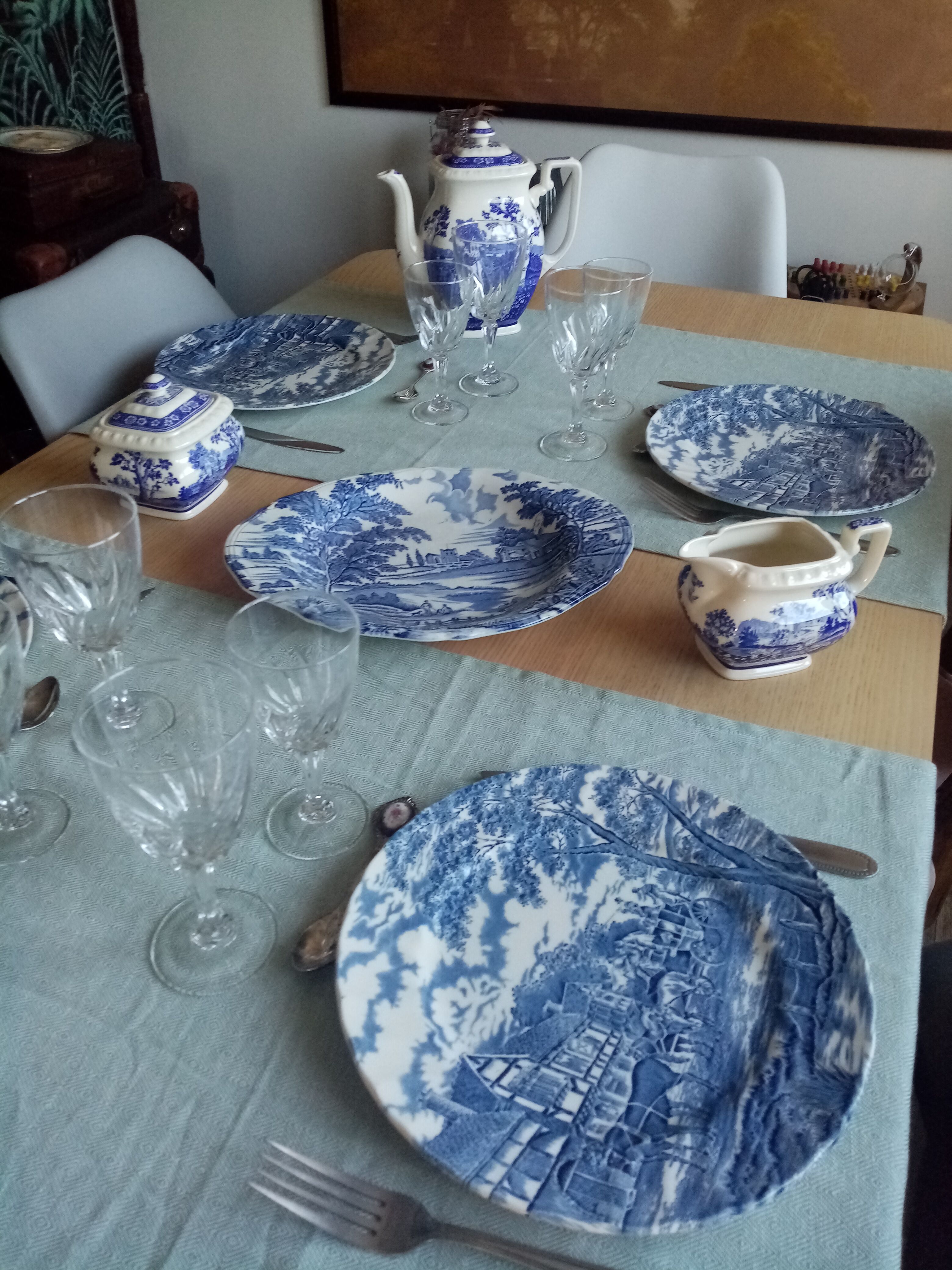 Royal Wessex Plates
