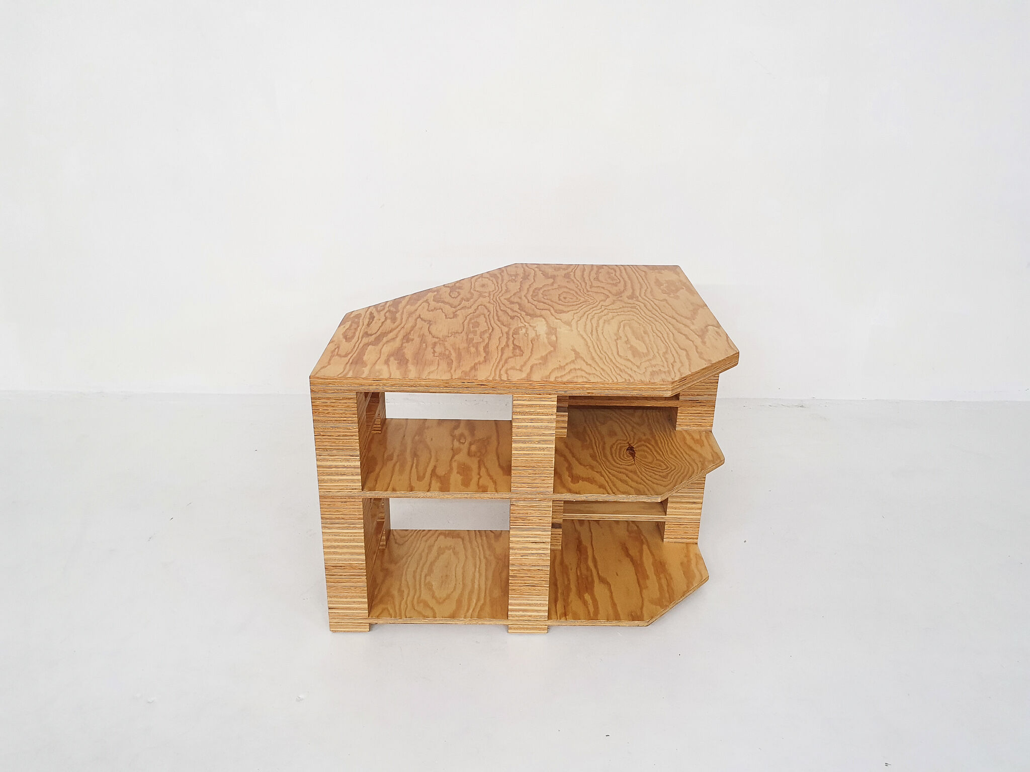 Bureau en contreplaqué de design néerlandais exceptionnel