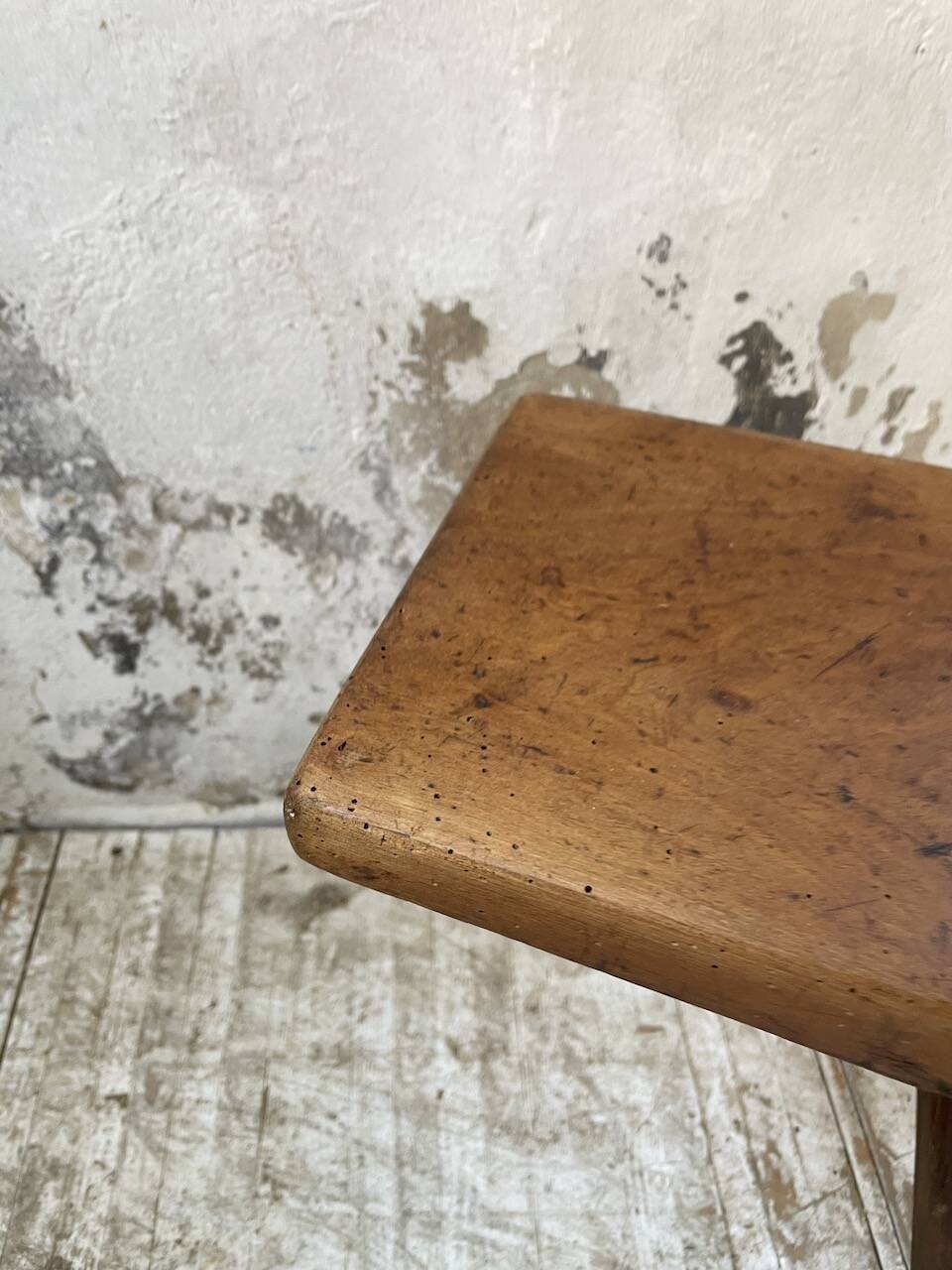 Banc en noyer massif 230 cm