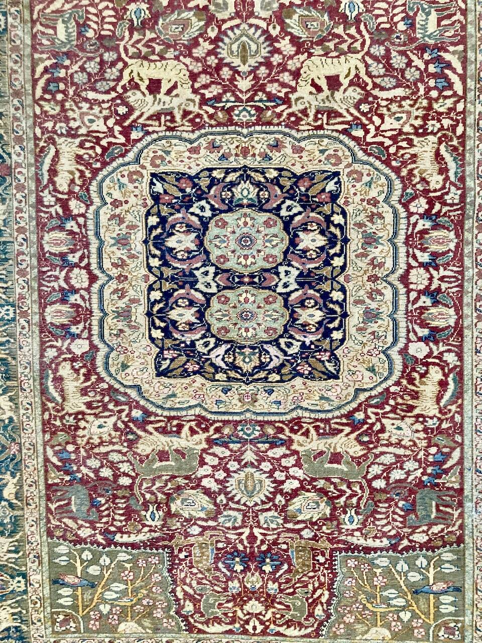Tapis persan traditionnel
