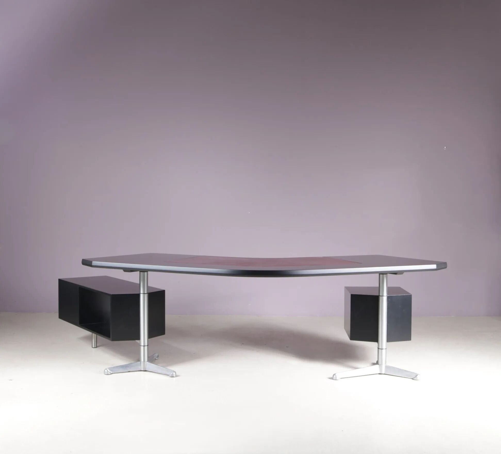 1950s Osvaldo Borsani desk for Tecno Milano, Italy