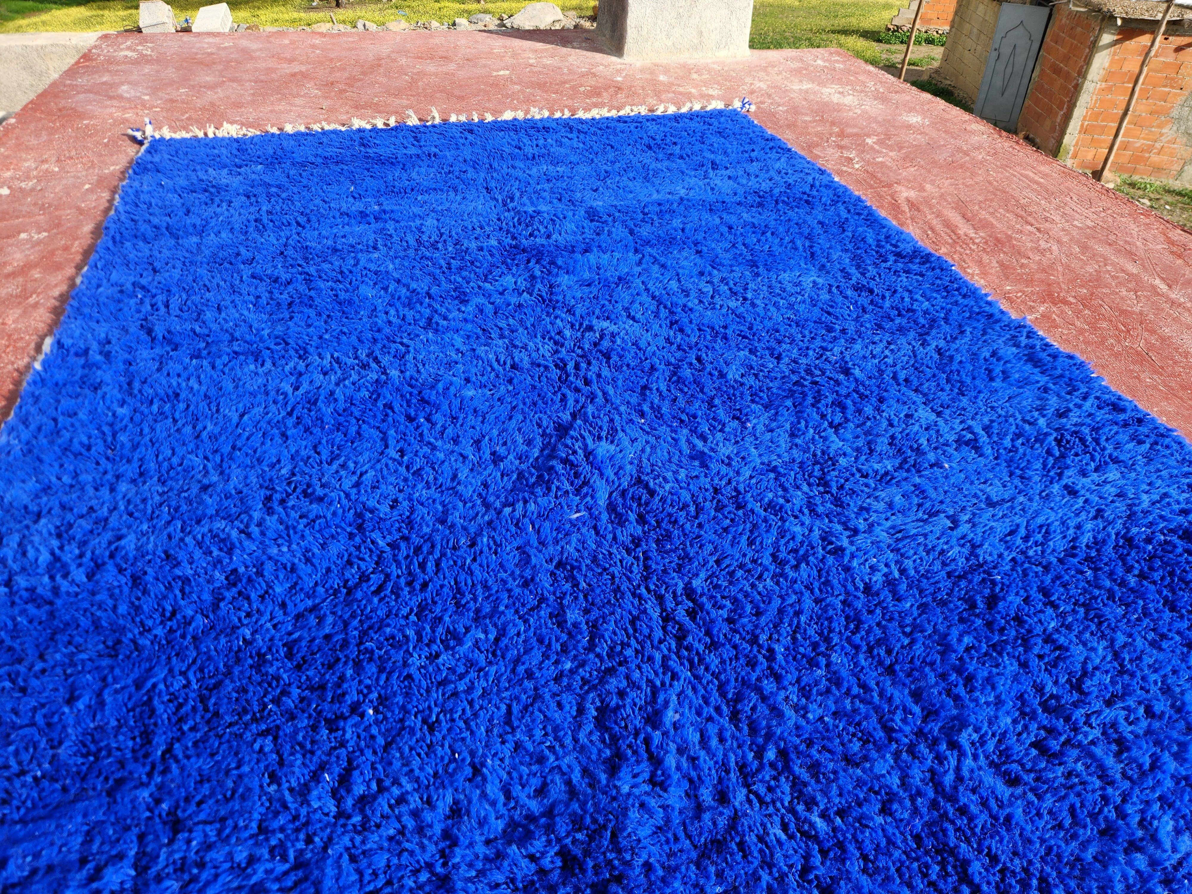 Large Beni Ouarain Berber rug in Majorelle blue, 300x200 cm – thick wool