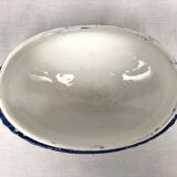 Gravy boat on plate. J. Old man. Bordeaux