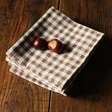 Set of 8 vintage brown checkered napkins