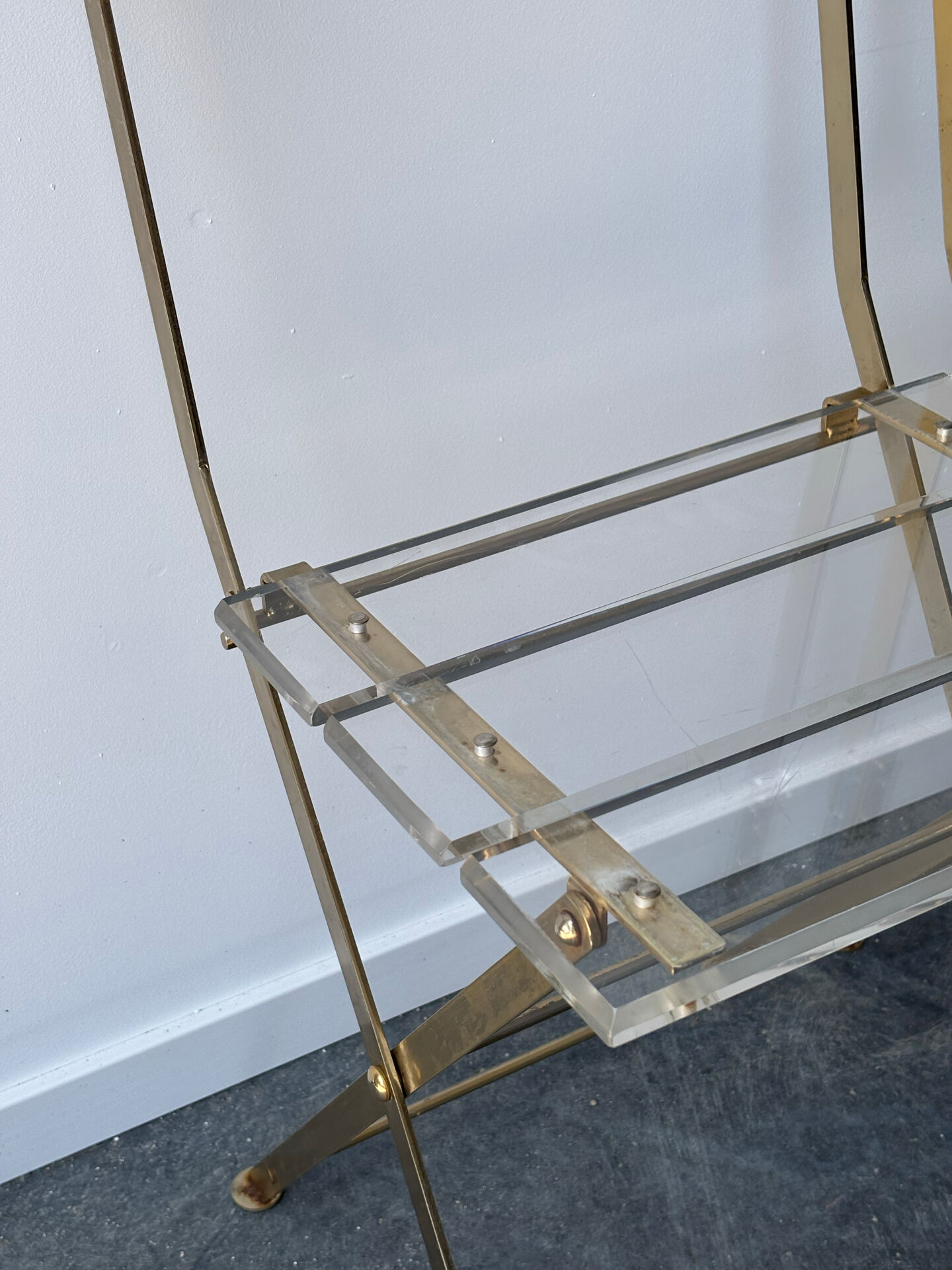 4 chaises pliantes « les invisibles » pour Marais international 1970