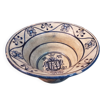 Ceramic bowl Spain 19th century