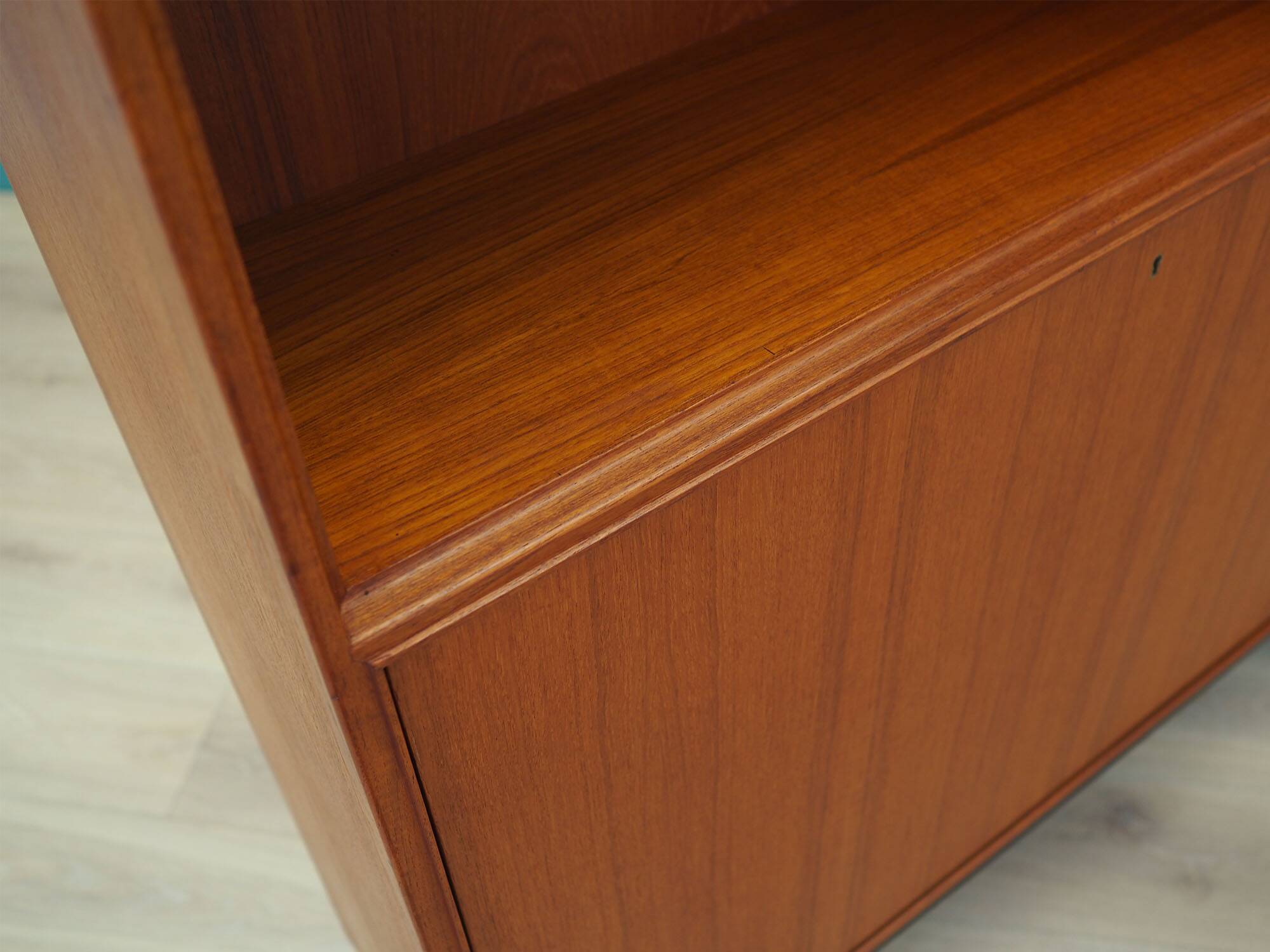 Teak bookcase, Scandinavian design, 1960s, designer: Bertil Fridhagen, prod