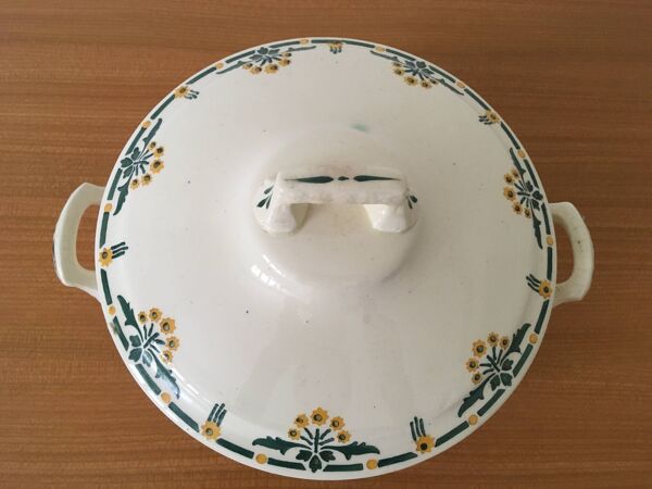 Soupière 1900 Terre de fer Choisy-le-Roi