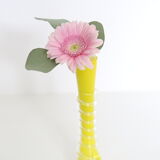 Vase en opaline jaune, vintage