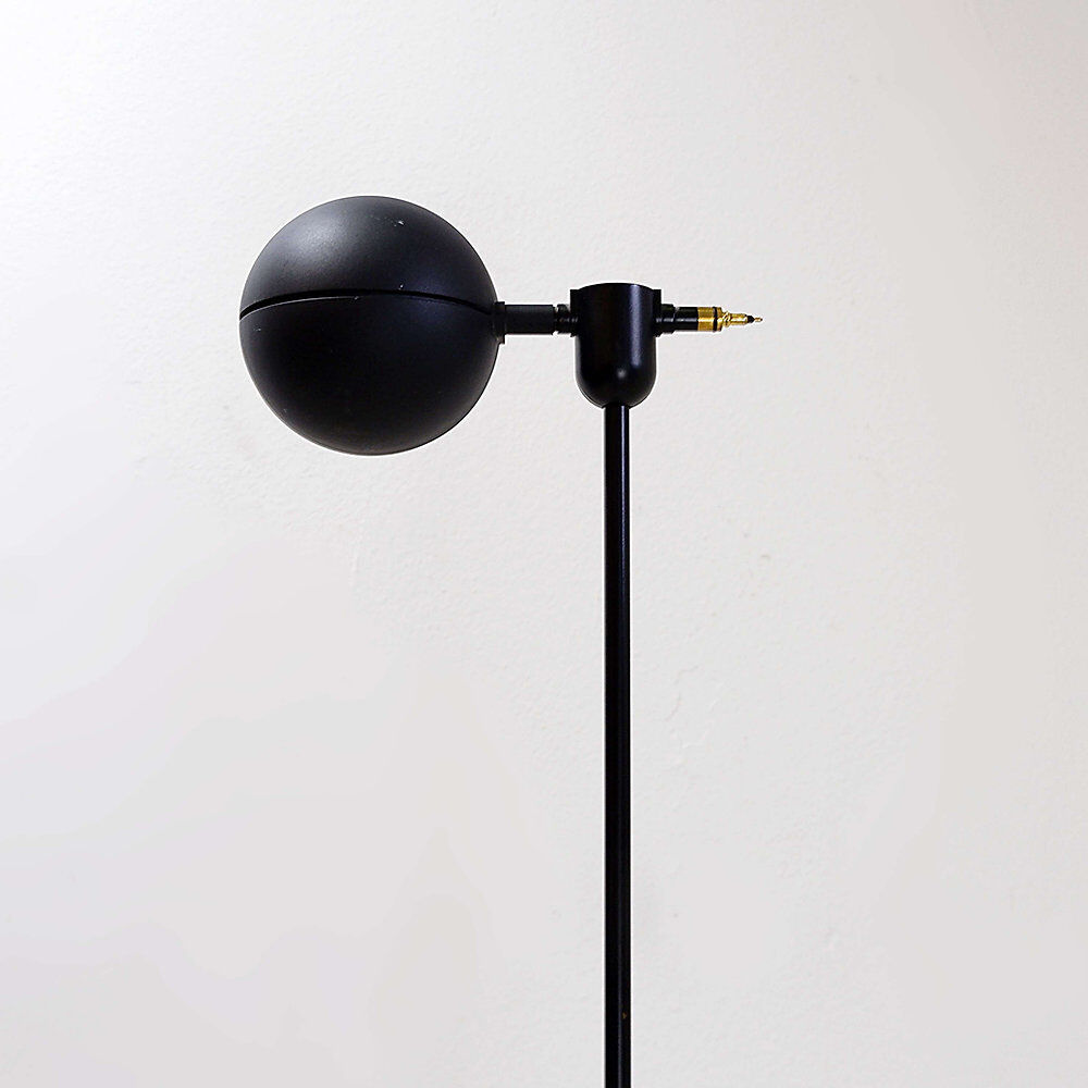 Italian floor lamp from the late 1980s.