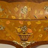 Chest of drawers Frying pan with floral decoration Louis XV style