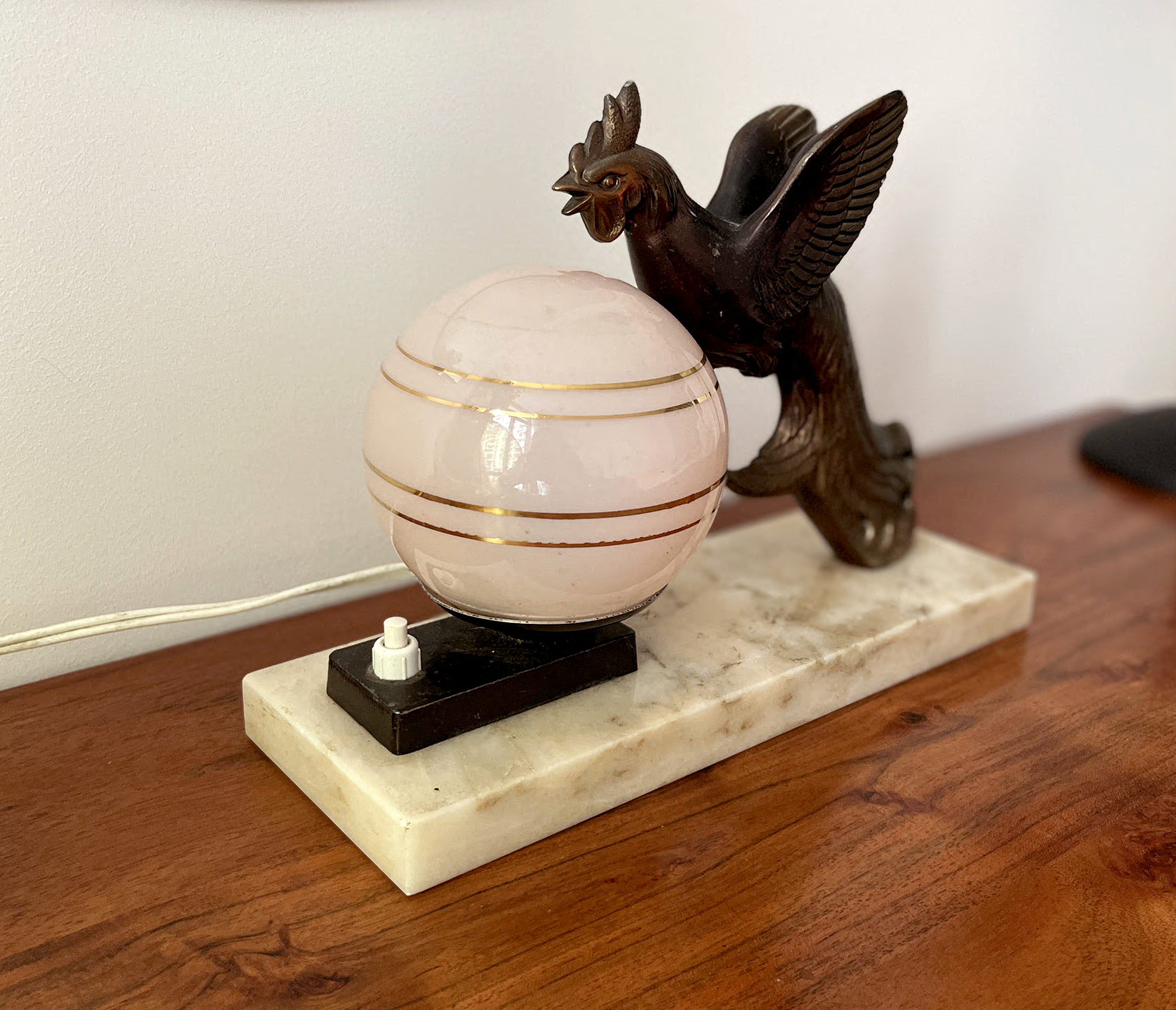 Art Deco lamp marble bird and pink opaline 1930s/40s