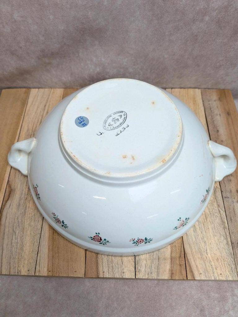 Antique ironstone soup tureen L’Amandinoise