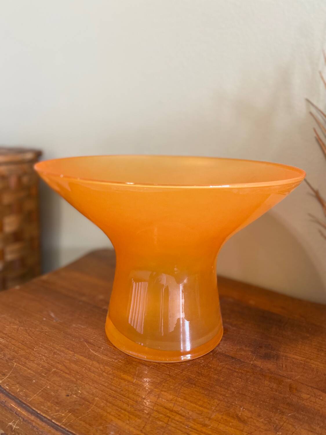 Vase en verre orange