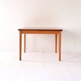 Extendable table from the 60s