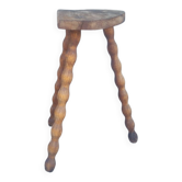 Solid wood tripod stool