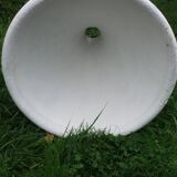 Diabolo-shaped fiber cement planter