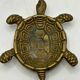 Vintage turtle ashtray in gilded brass, patinated animal-shaped catchall.