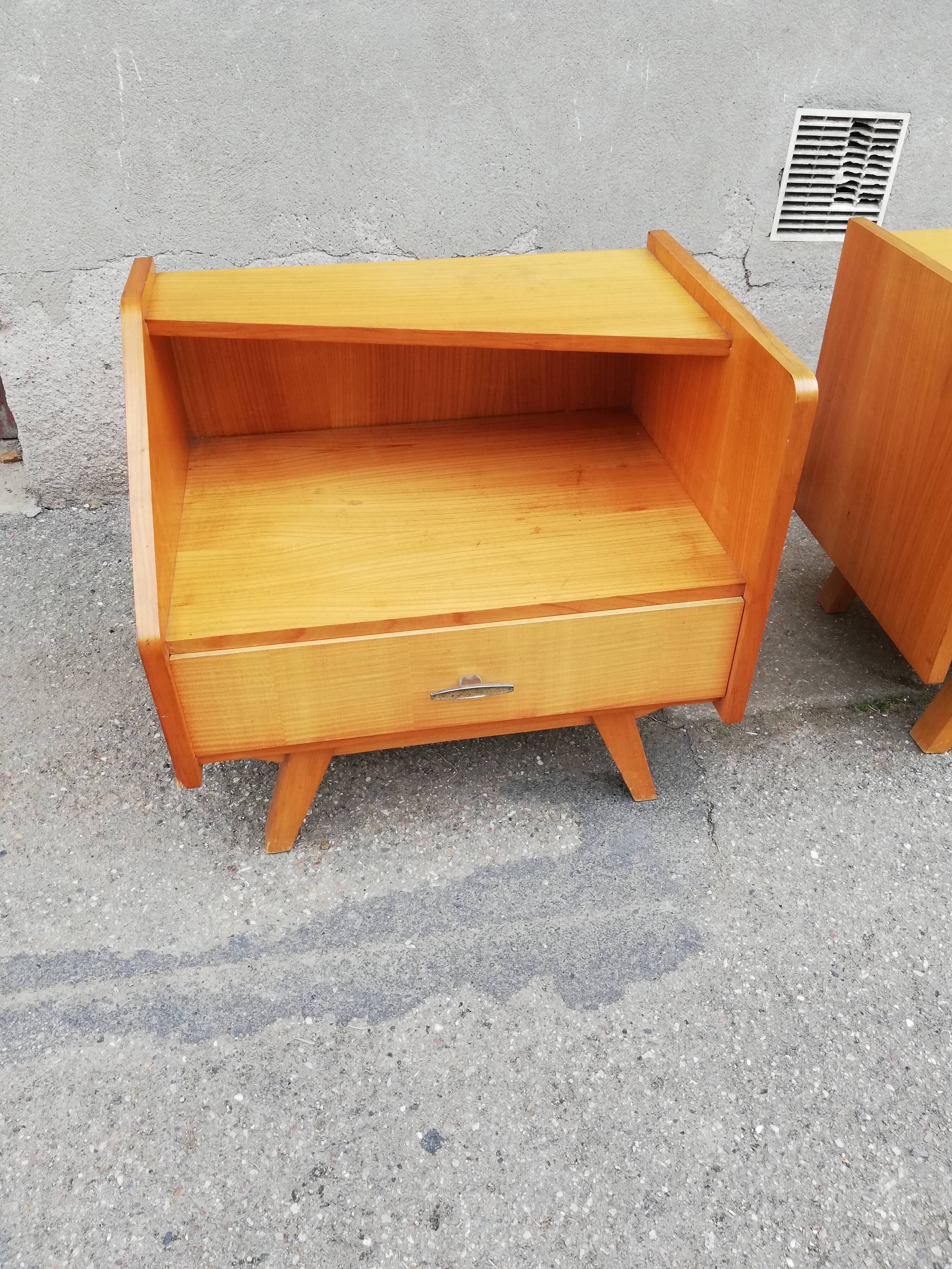 Paire de chevets vintage pieds compas
