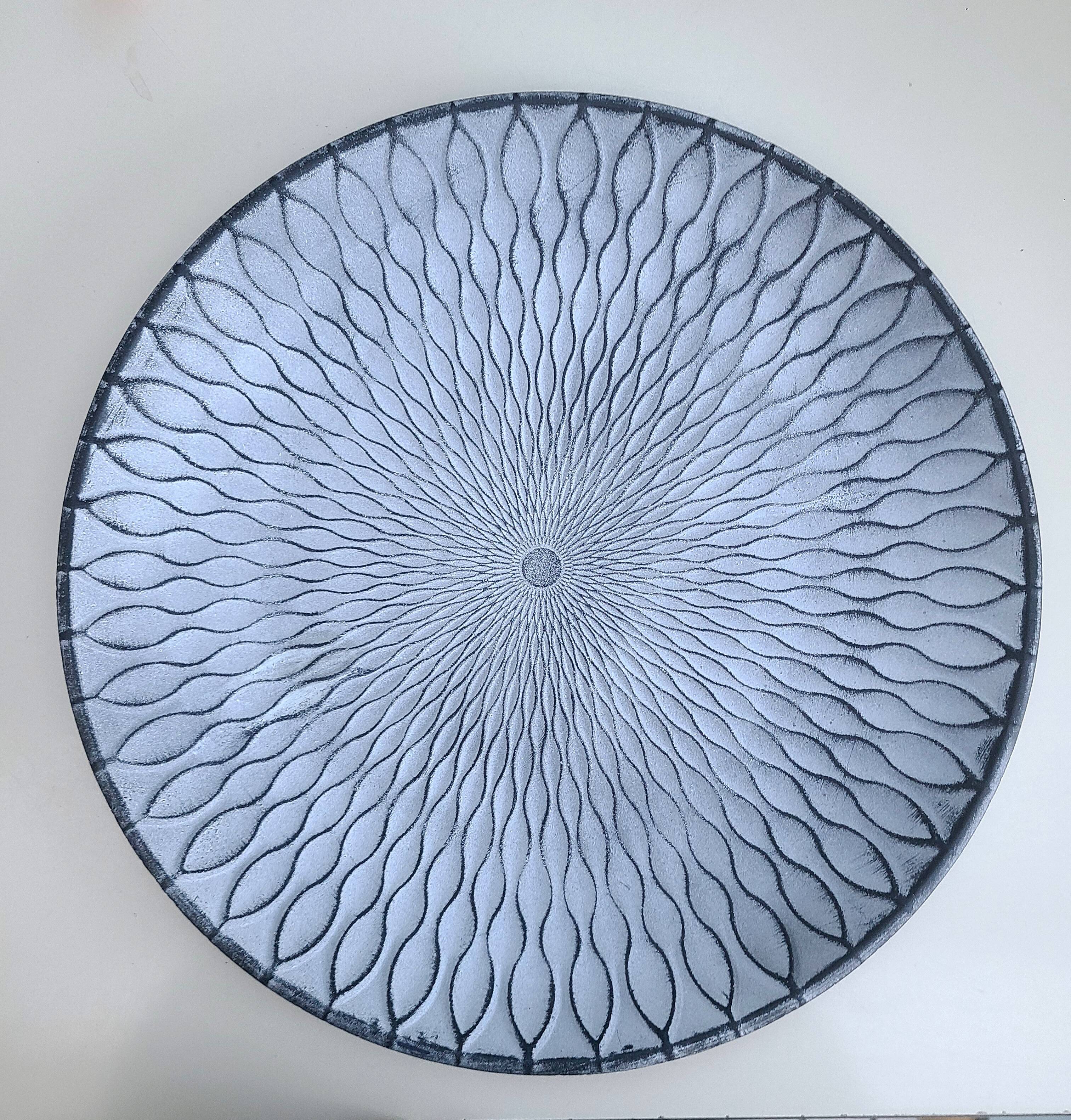 Plateau de présentation, rond en bois sculpté