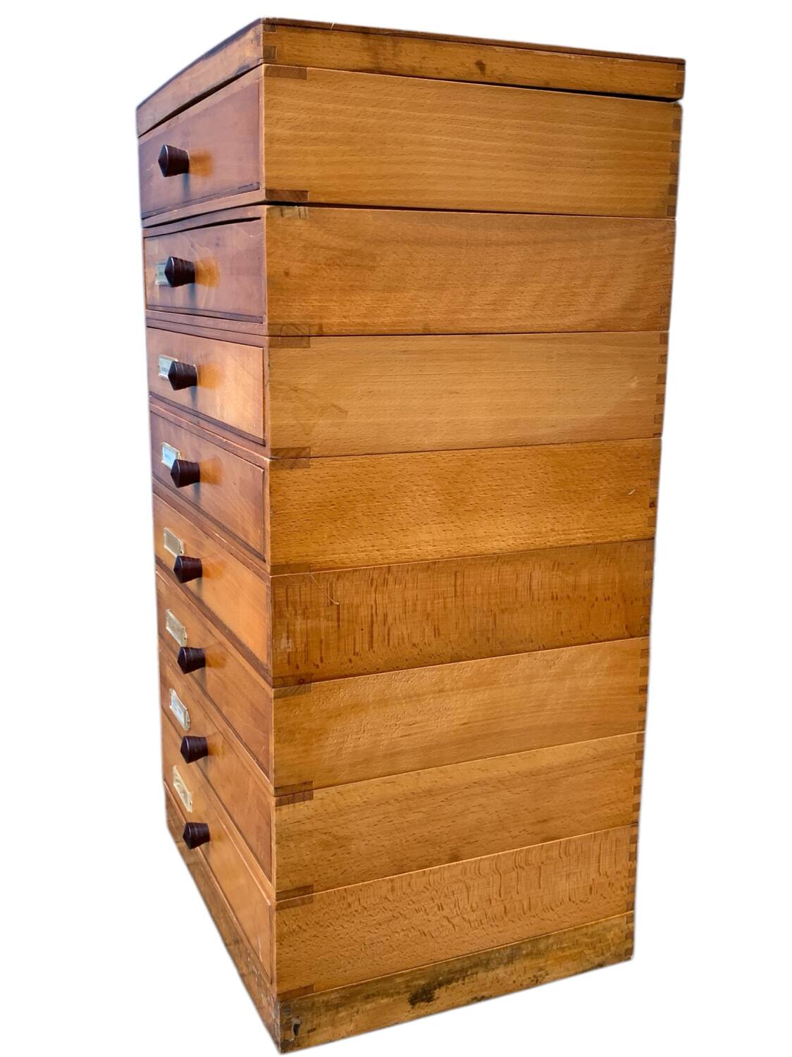 Vintage drawer cabinet with Bakelite knobs from the 1950s.