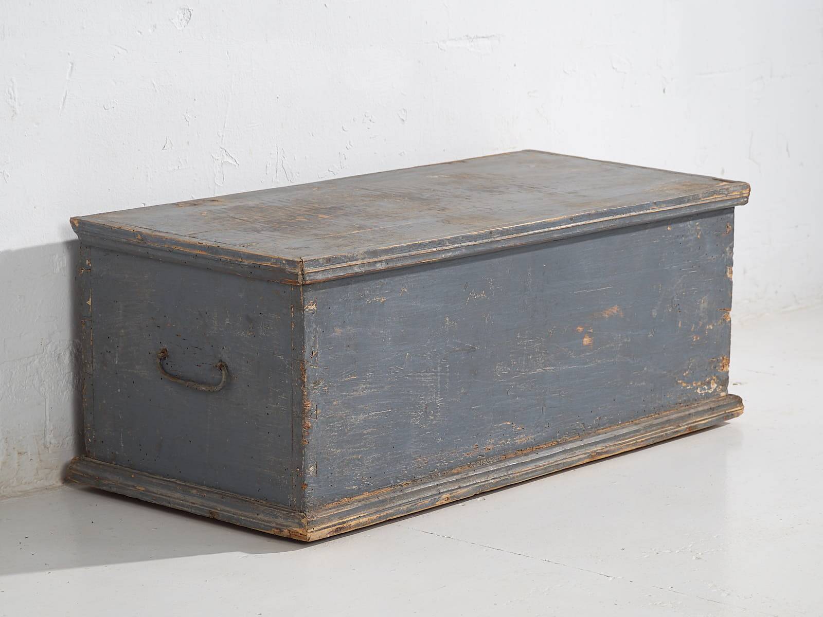 Petite malle bleue ancienne (c.1920) #35