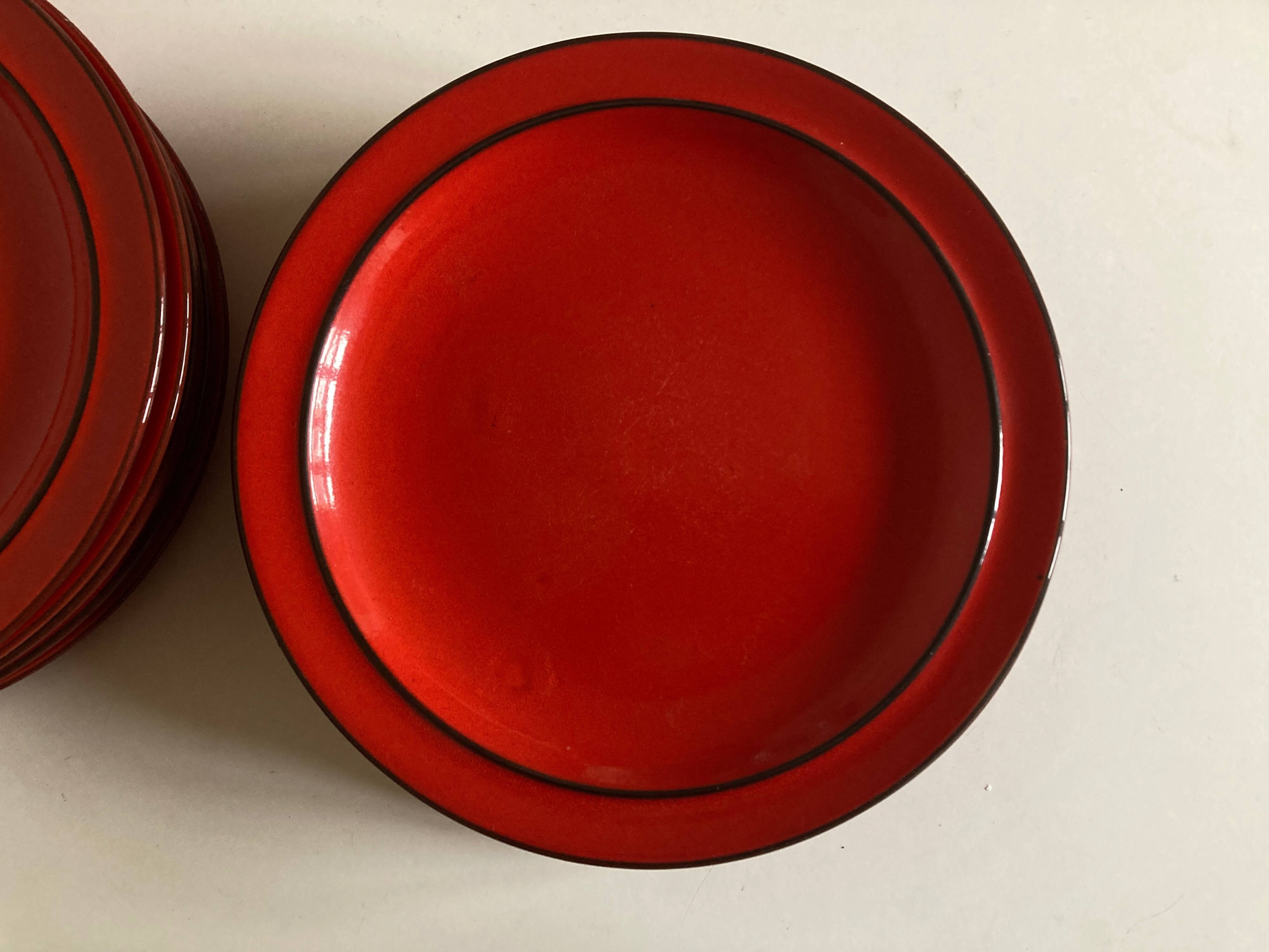 Set of 10 plates 1970 in red stoneware design Hertha Bengtson Thomas Rosenthal Scandinavian