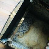 Old trunk cabin