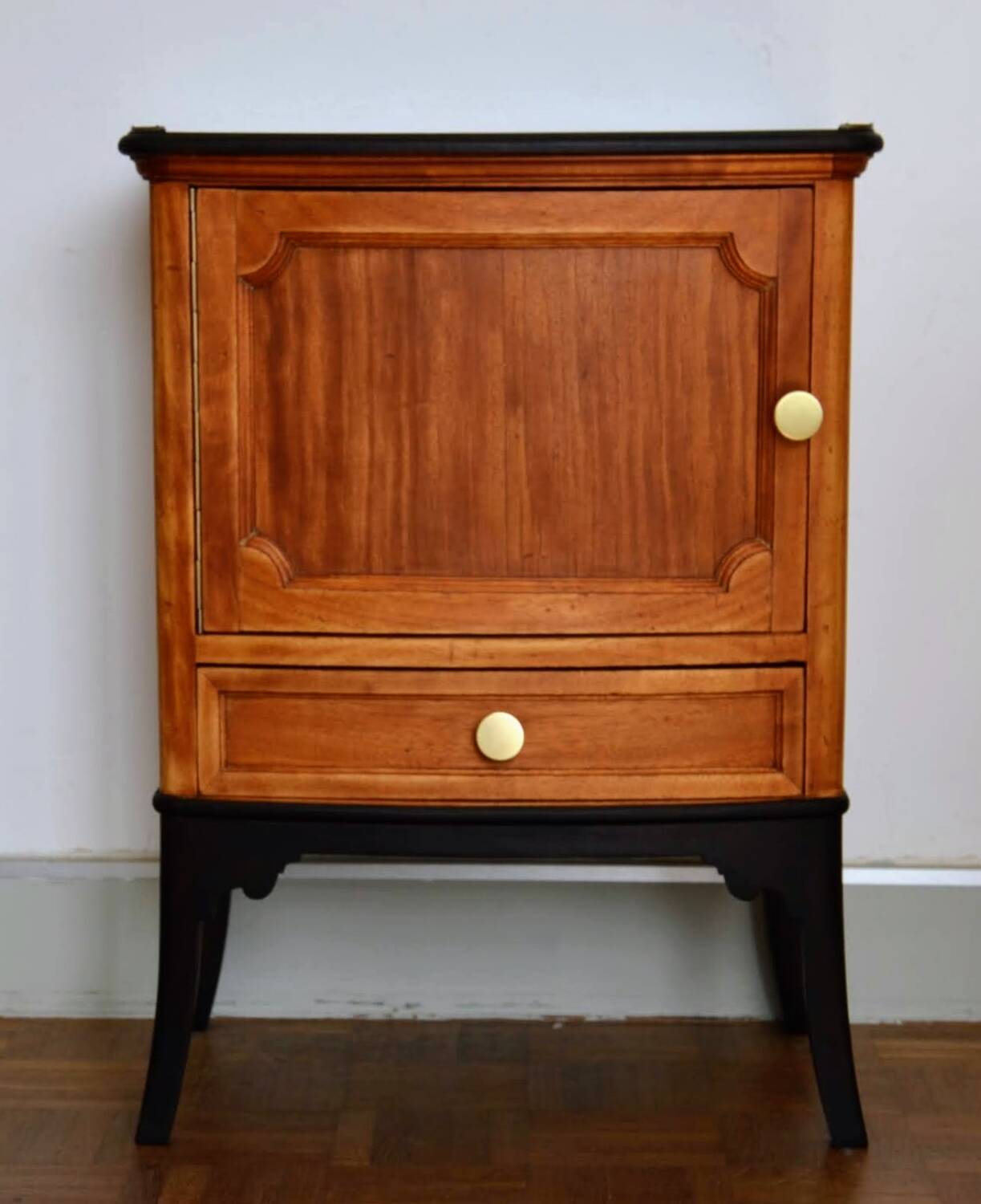 Petit meuble vintage