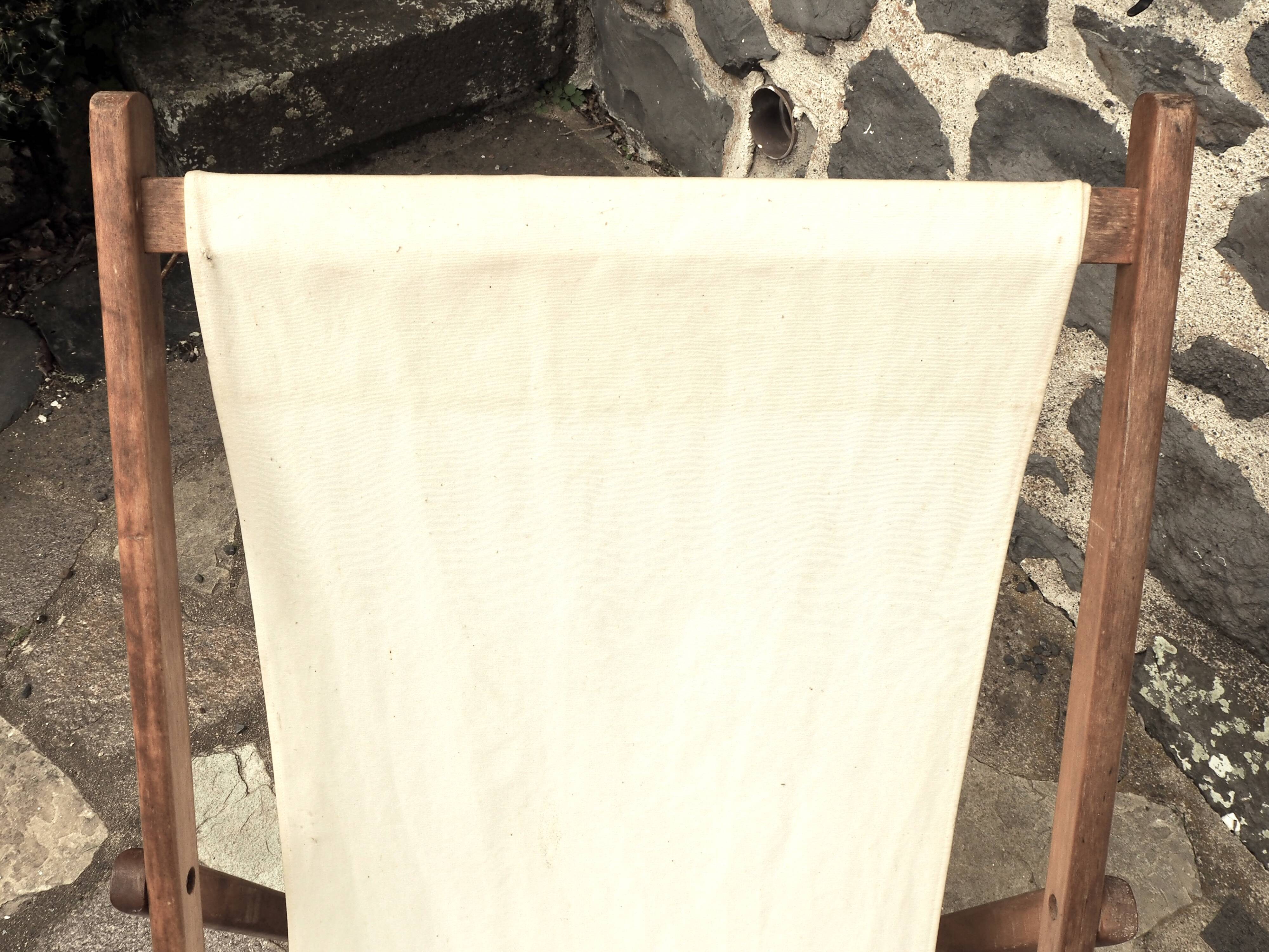 Deckchair with extension chaise longue, in wood and fabric