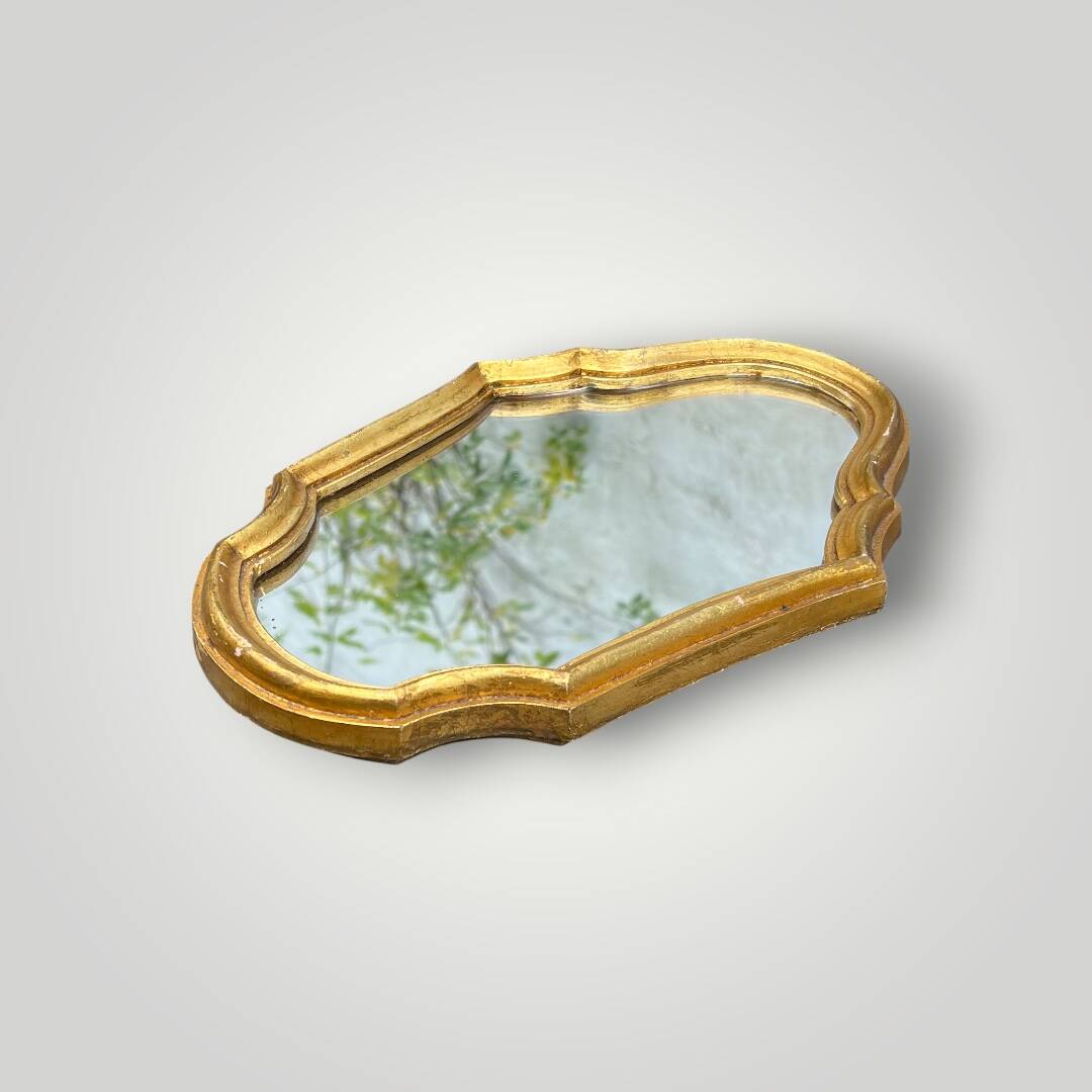 Small antique wall mirror in gilded resin – rocaille style