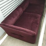 Velvet sofa by Designer Hjort Knudsen