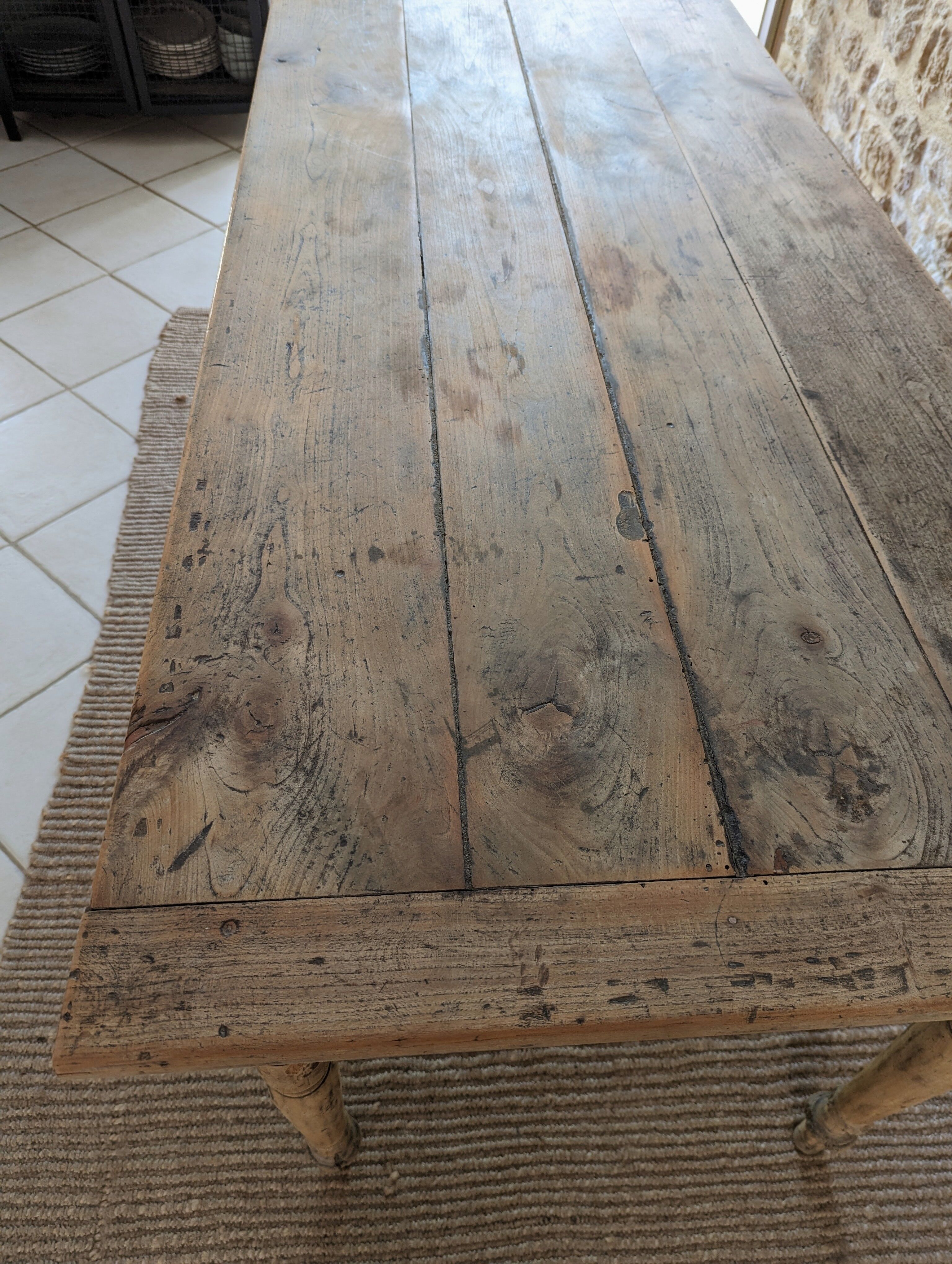 Farmhouse table