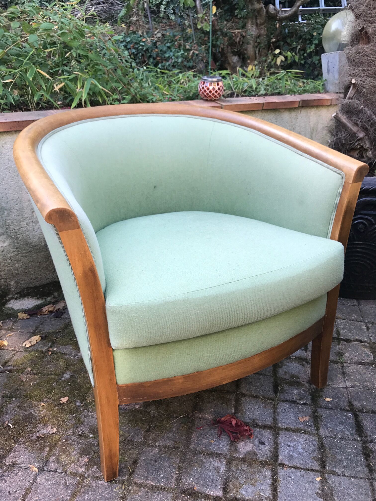 Pair of armchairs