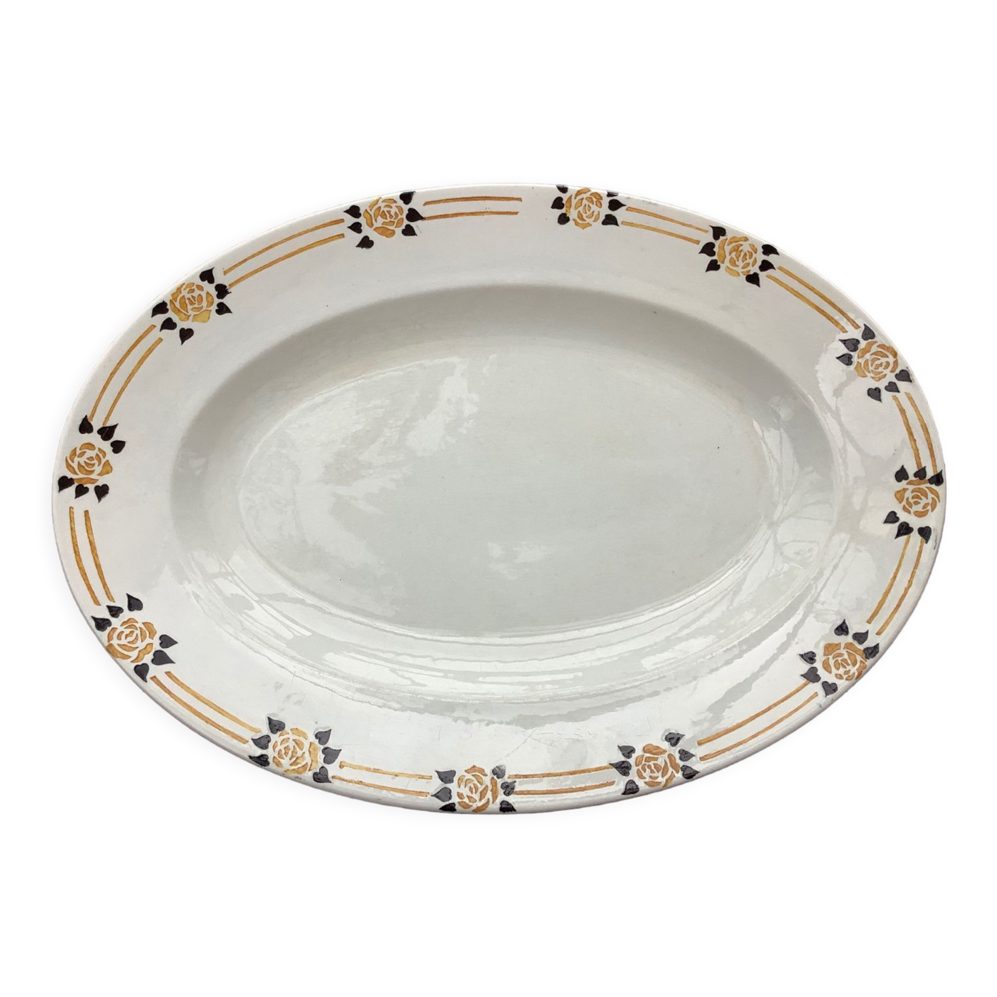 Oval earthenware dish of Onnaing