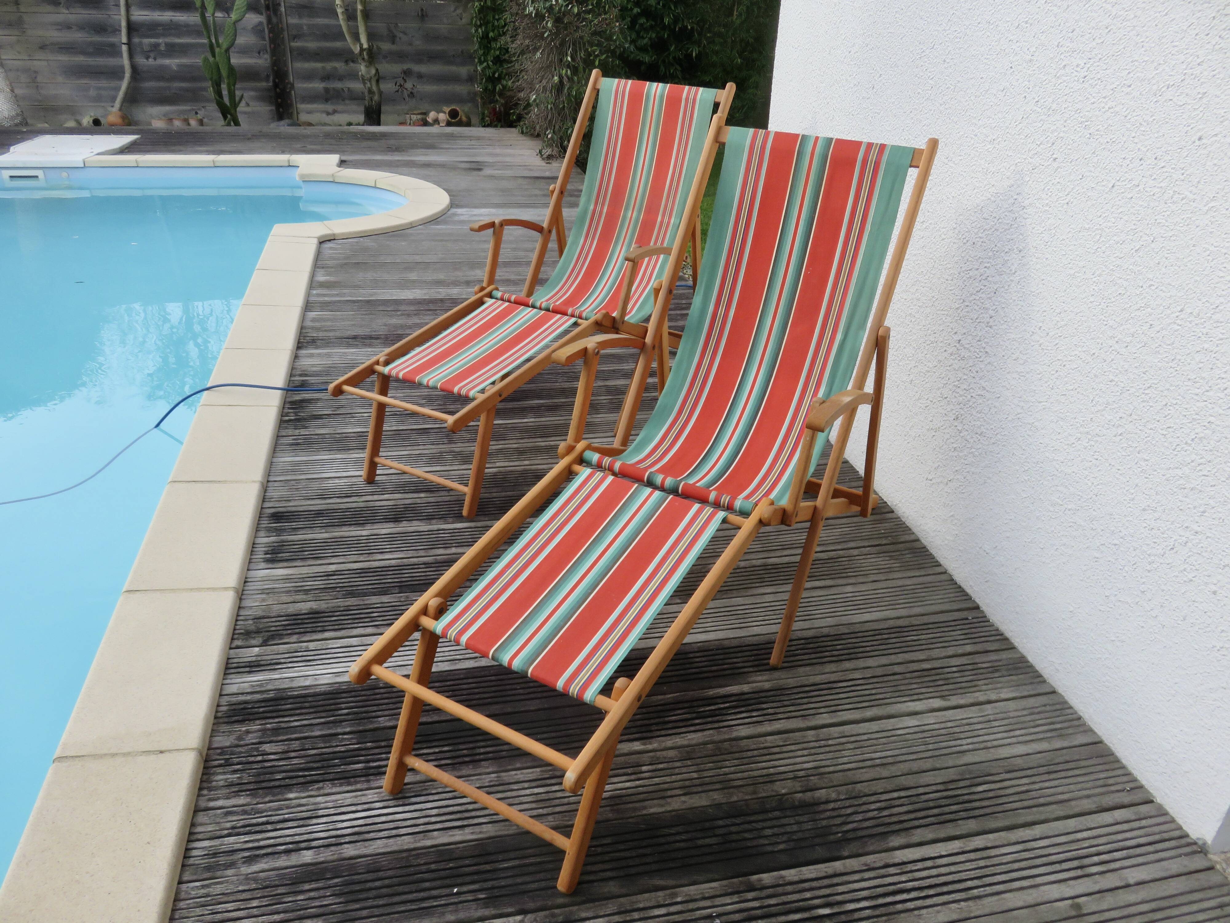 Pair of deckchairs, bayadere fabric, 1970