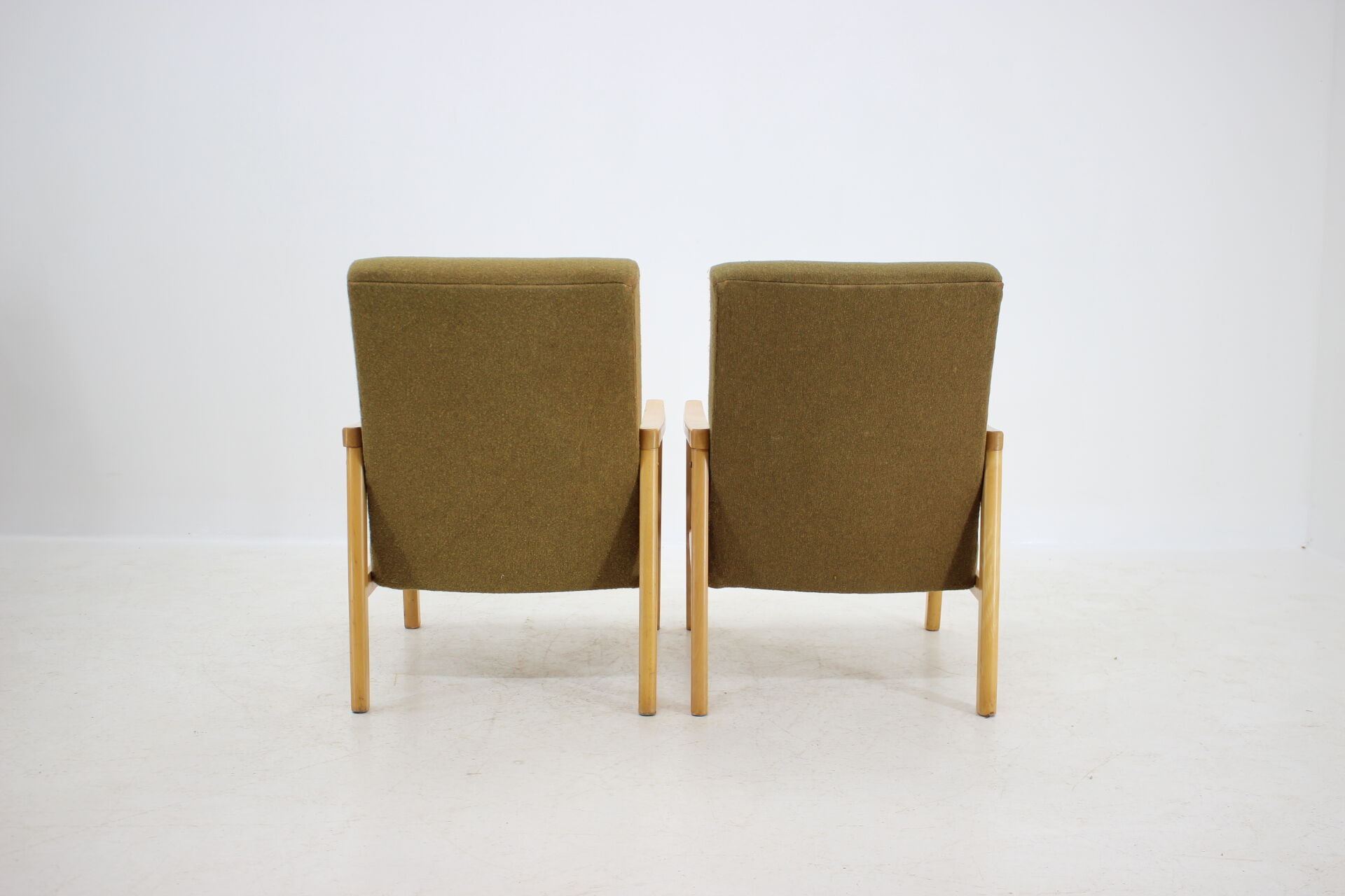 1960s Pair of Beech Armchairs, Czechoslovakia