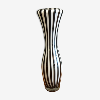 Vase noir et blanc en verre de Murano, travail à la main