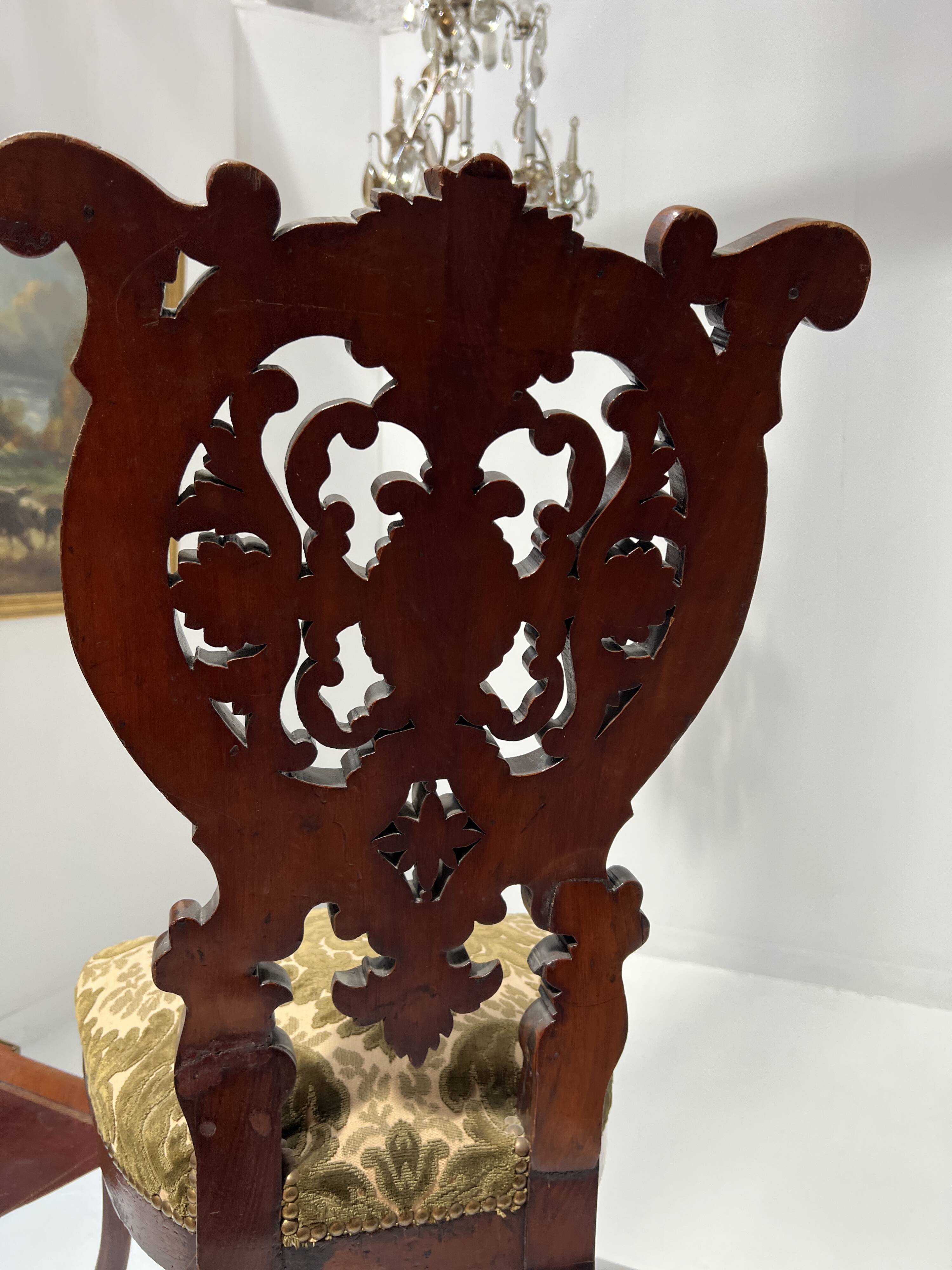 Napoleon III period armchair in carved mahogany, 19th century.