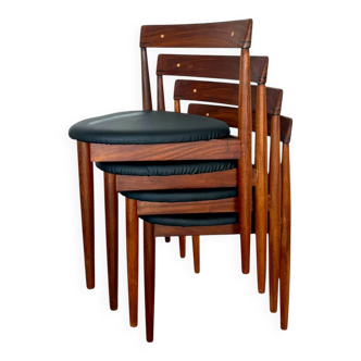 Set of 4 Scandinavian dining chairs by Hans Olsen for Frem Røjle, Denmark, 1960s.