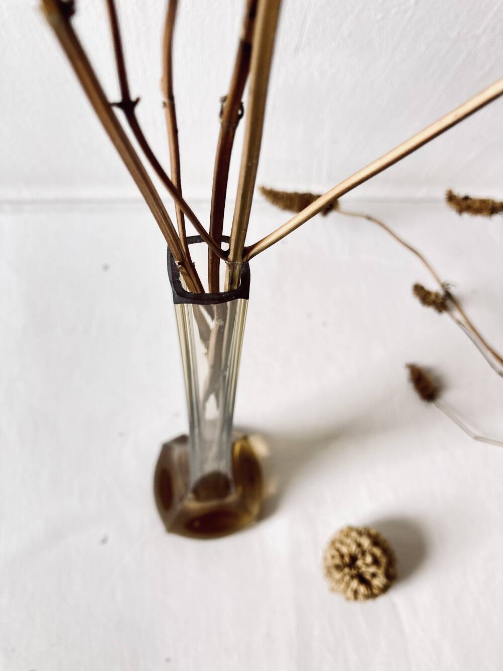 Amber glass soliflore vase, four-lobed base, 1960s-1970s.