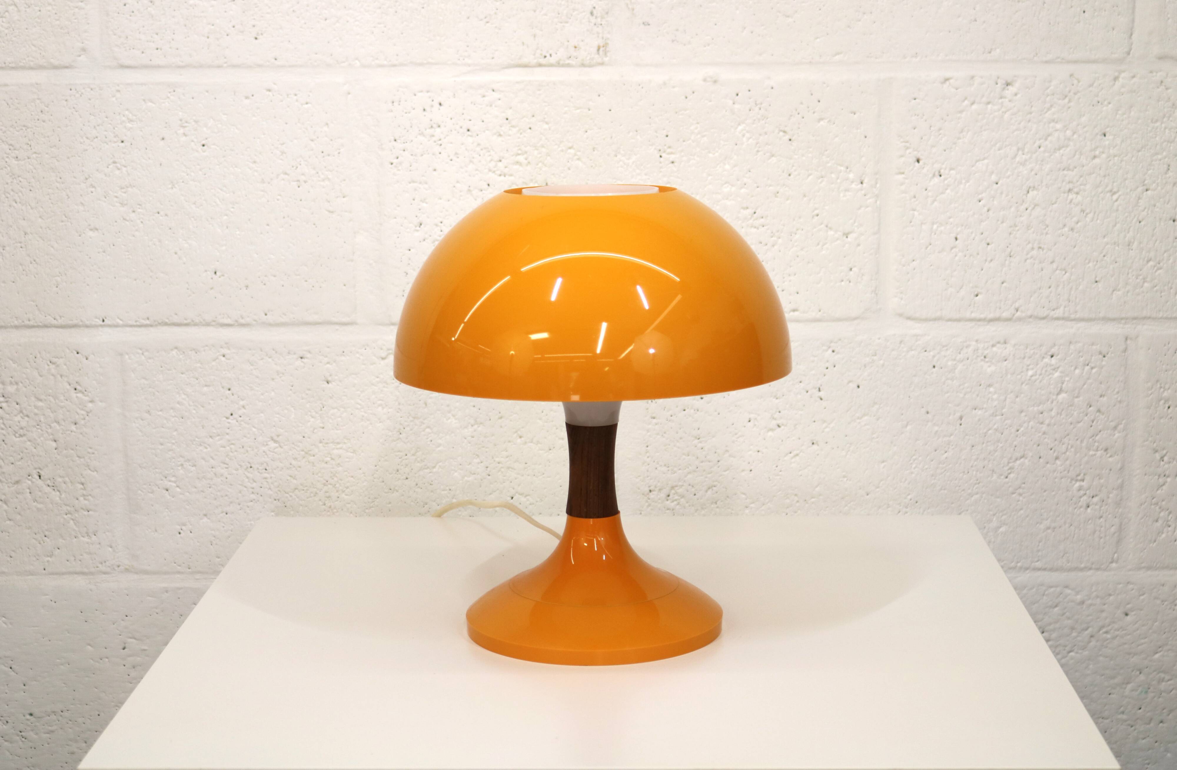 Space age table lamp by Bent Karlby for Ask Belysning, Denmark 70s
