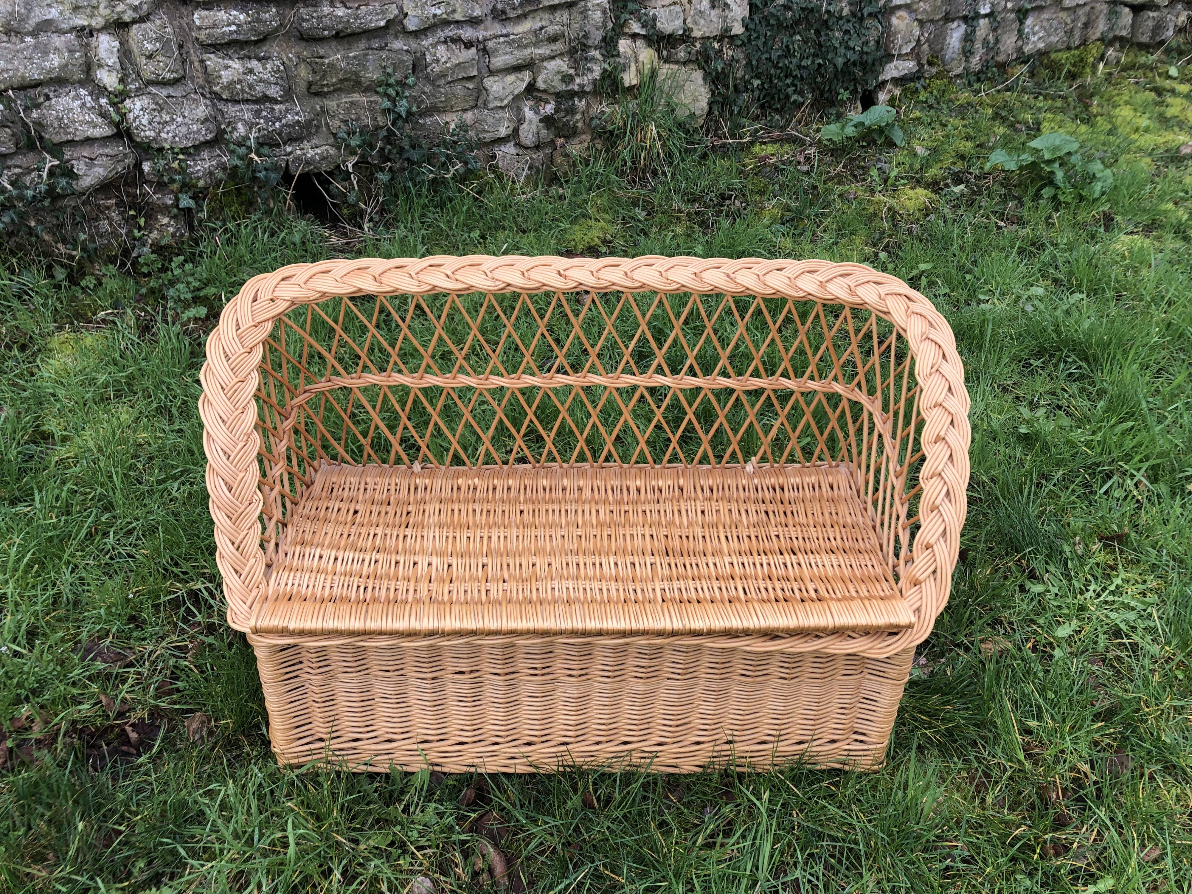Vintage 60s rattan storage bench