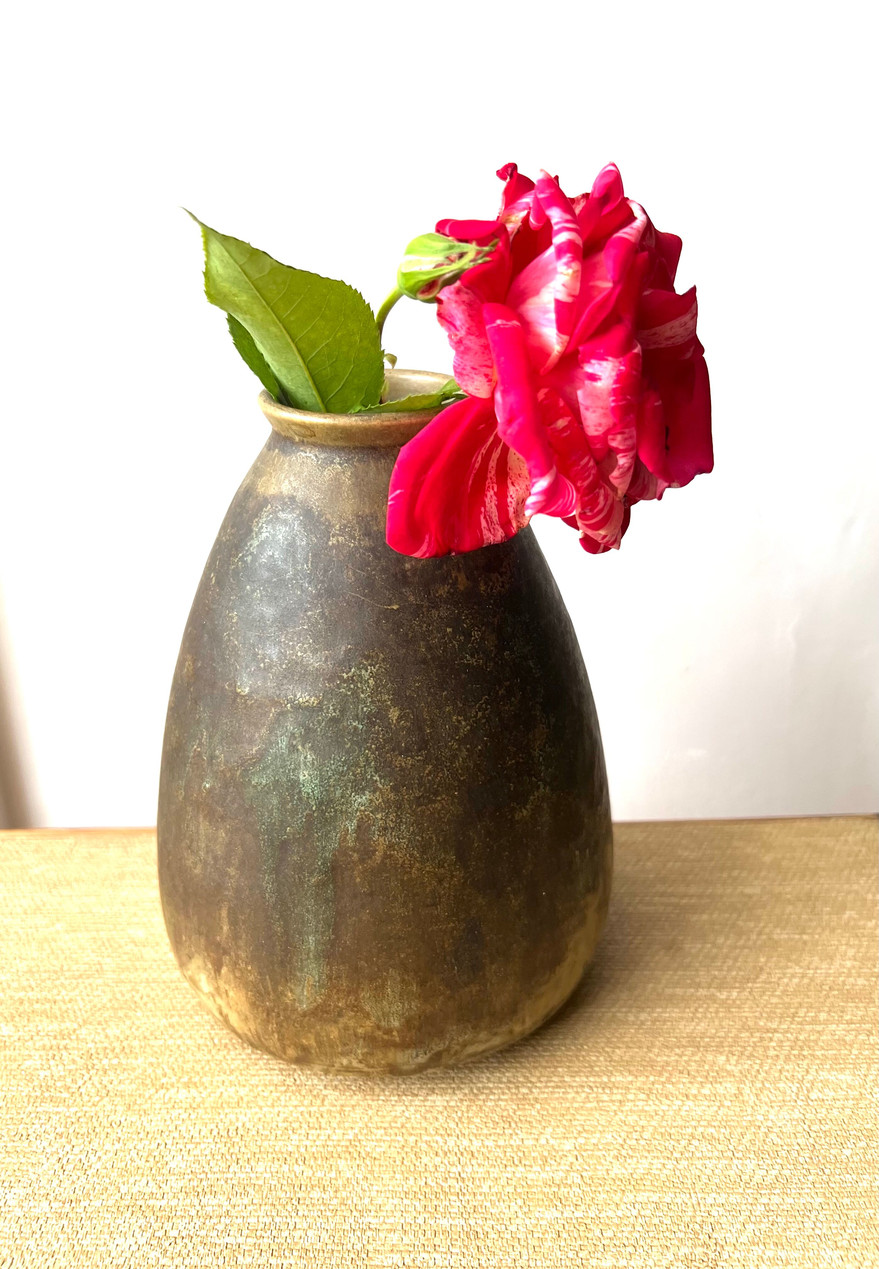 Montigny sandstone vase on the distance