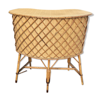 Vintage rattan bar