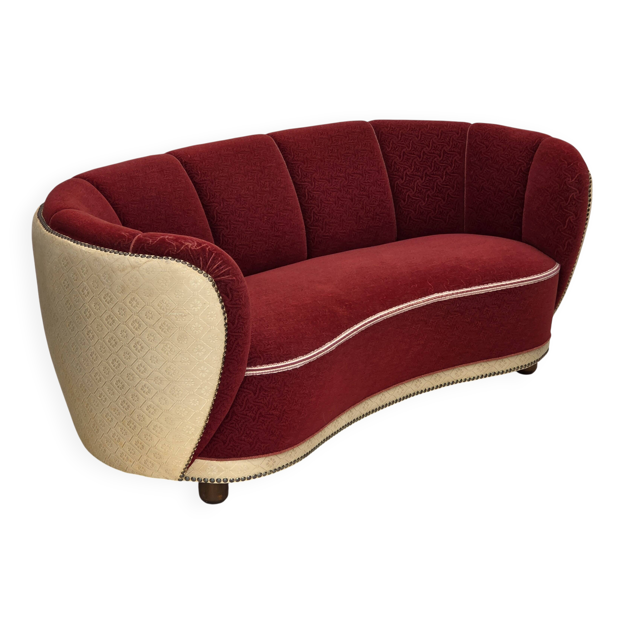 1960s, Danish curved 2-seater sofa, red/beige furniture wool fabric.