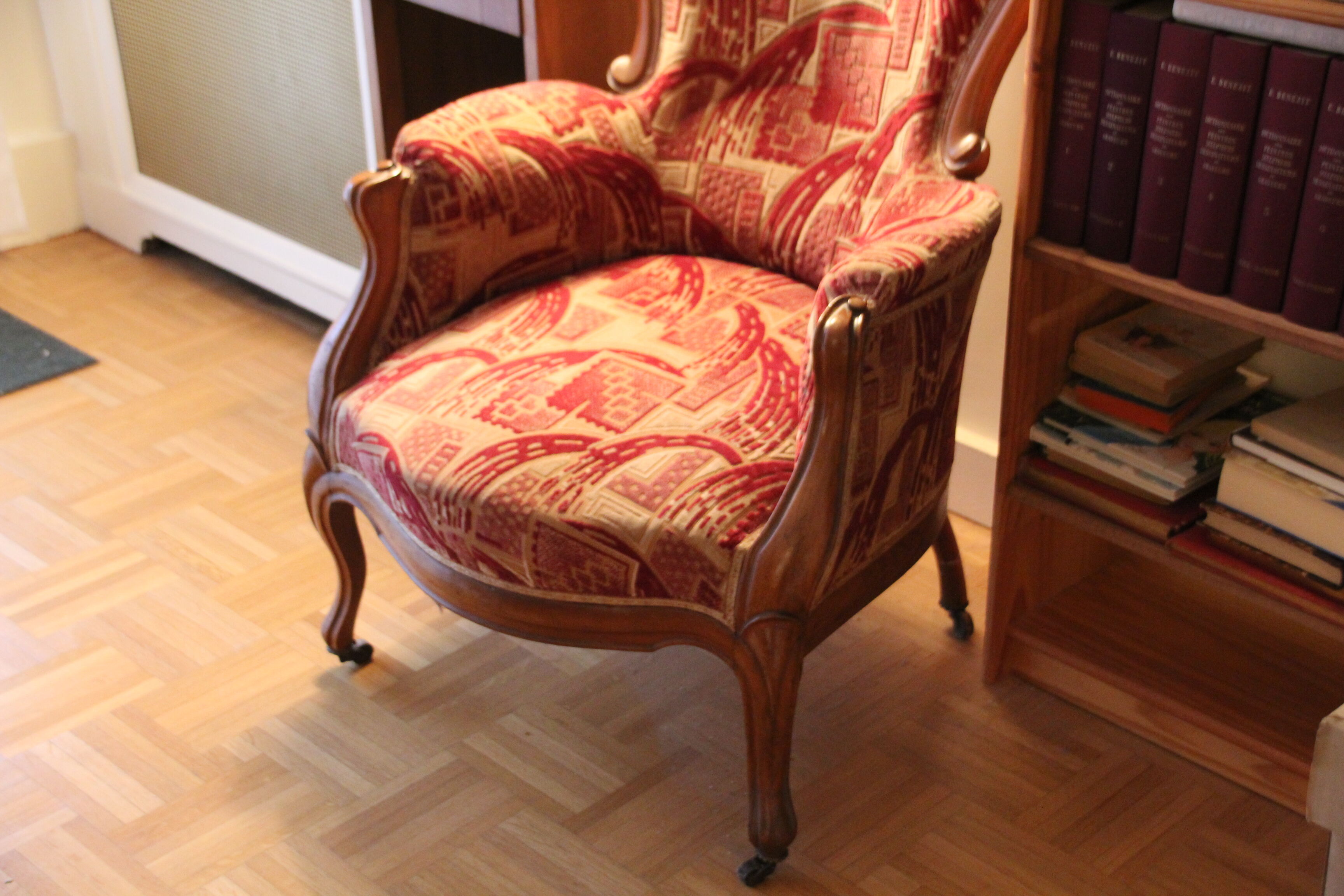 Armchair shepherdess red beige vintage antique