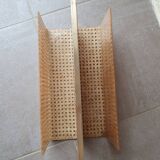 Caning magazine holder